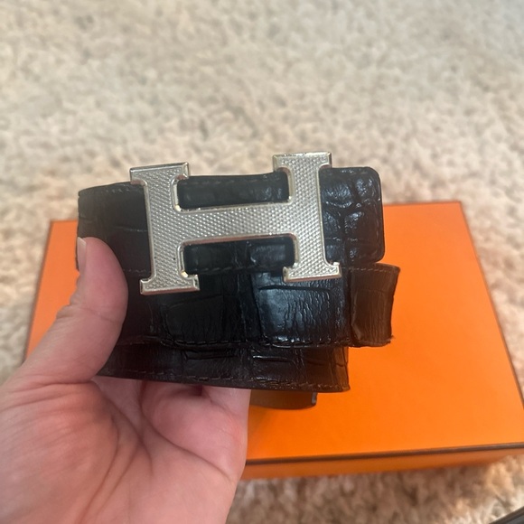 Black Crocodile Leather Belt with Silver Buckle - Picture 2 of 12